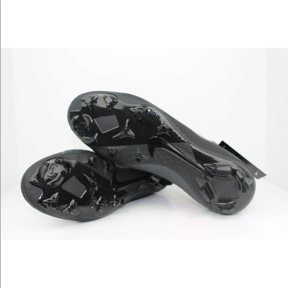 Nike Phantom Vision Pro DF FG Black Soccer Cleats - Picture 7 of 8